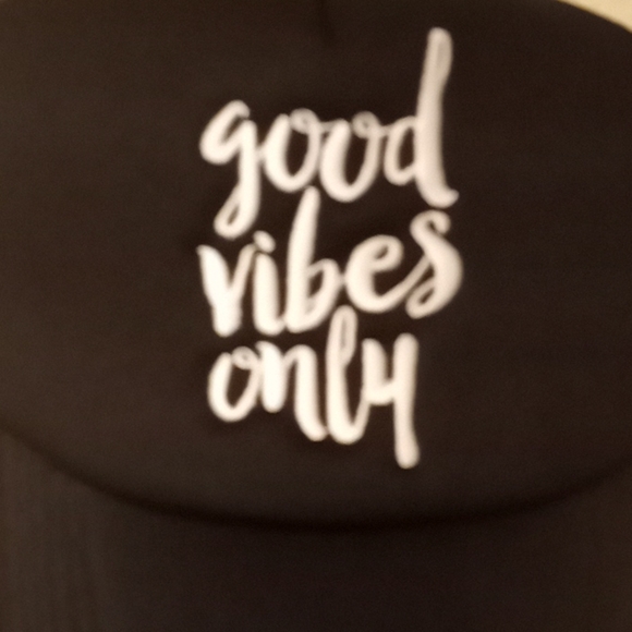 Good Vibes Only Embroidered Baseball Cap - Picture 2 of 10